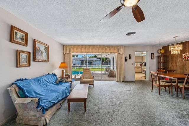 804 SE 16th Court, Deerfield Beach, FL 33441