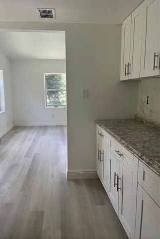 1664 SW 30th Avenue, Fort Lauderdale, FL 33312