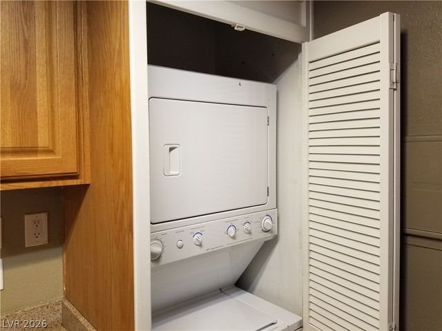 1515 Reno Avenue A103, Las Vegas, NV 89119