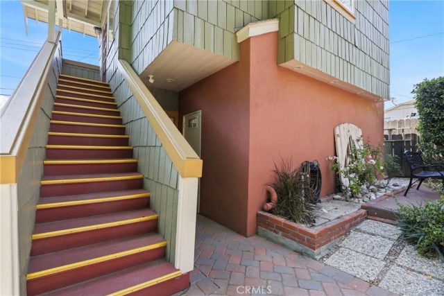 6211 Washington Avenue, Whittier, CA 90601