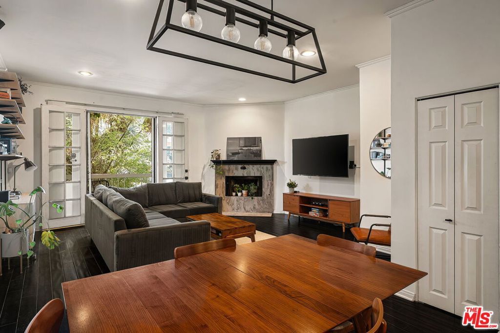 2329 S Bentley Avenue 101, Los Angeles, CA 90064 — photo 5