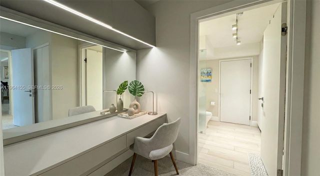 170 Ocean Lane Dr 403, Key Biscayne, FL 33149