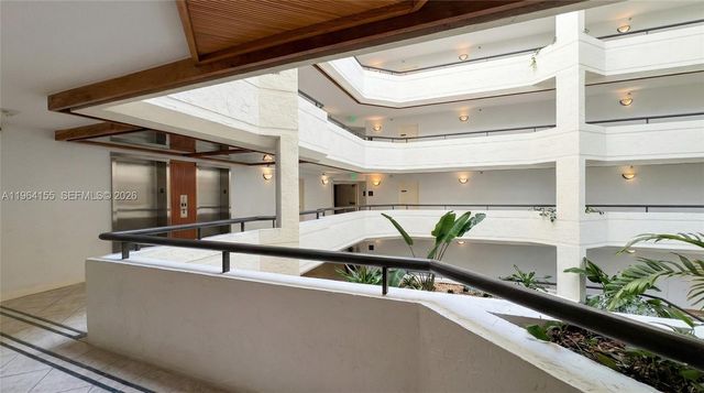 170 Ocean Lane Dr 403, Key Biscayne, FL 33149