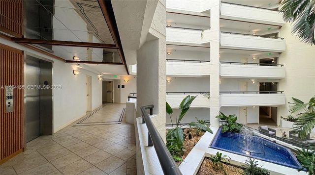 170 Ocean Lane Dr 403, Key Biscayne, FL 33149