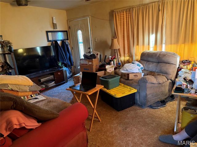 7221 N Shore Drive, Robertsville, MO 63072