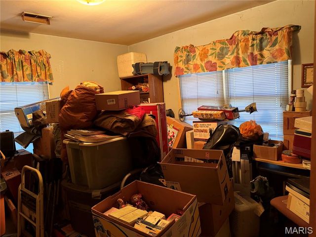 7221 N Shore Drive, Robertsville, MO 63072