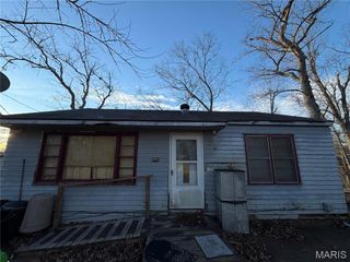 7221 N Shore Drive, Robertsville, MO 63072