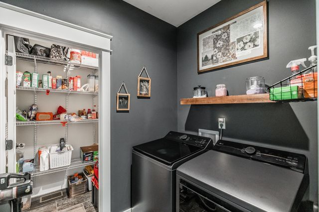 8909 Cedar Grove Rd, Cross Plains, TN 37049