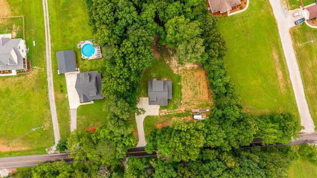 8909 Cedar Grove Rd, Cross Plains, TN 37049