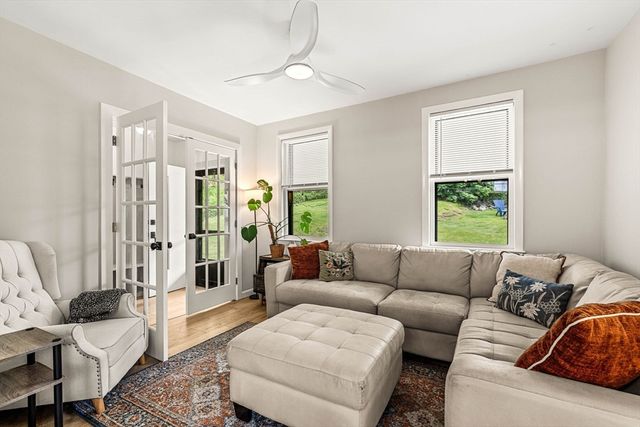 566 Proctor Ave, Revere, MA 02151