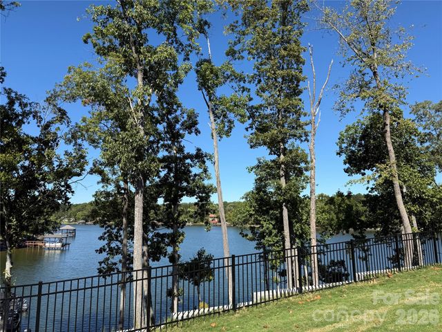 8032 Longwaters Court, York, SC 29745
