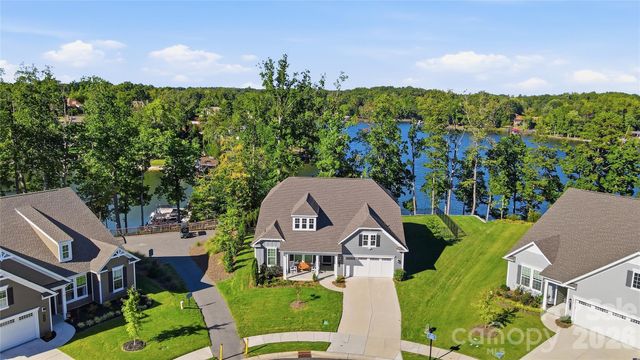 8032 Longwaters Court, York, SC 29745