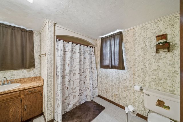 24952 E 101st Street S, Broken Arrow, OK 74014