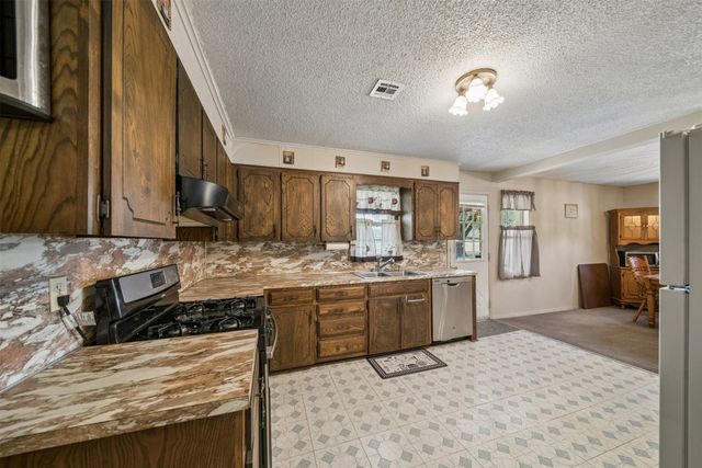 24952 E 101st Street S, Broken Arrow, OK 74014