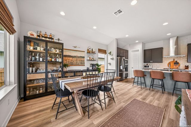 1513 NEUMANNS PT, New Braunfels, TX 78132
