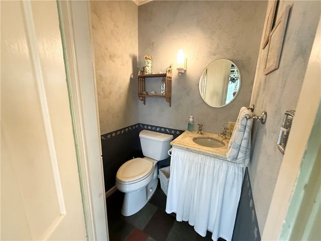 2023 Gravel Road, Seneca Falls, NY 13148