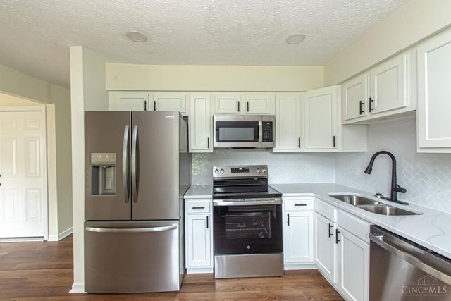 2374 Trinity Drive, Turtle Creek Twp, OH 45044
