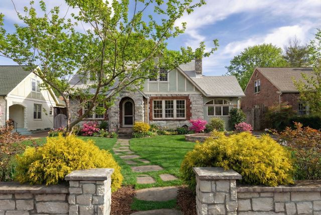 214 Lauderdale Rd, Nashville, TN 37205