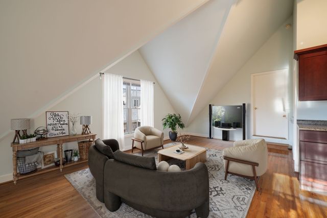 214 Lauderdale Rd, Nashville, TN 37205