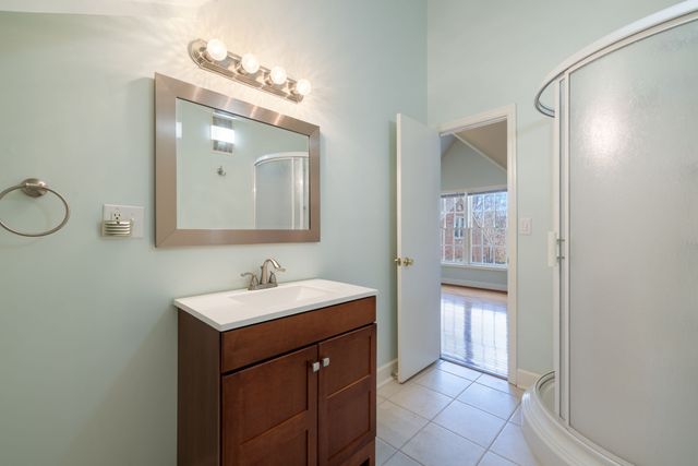 214 Lauderdale Rd, Nashville, TN 37205