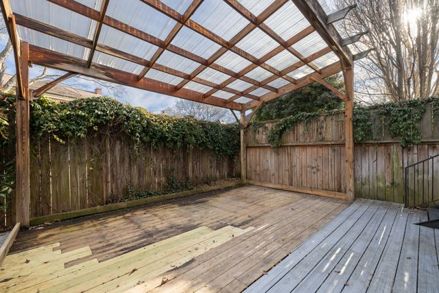 214 Lauderdale Rd, Nashville, TN 37205