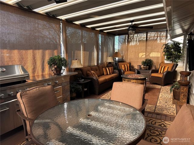 267 Scotland Drive, Camano Island, WA 98282