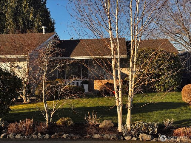 267 Scotland Drive, Camano Island, WA 98282