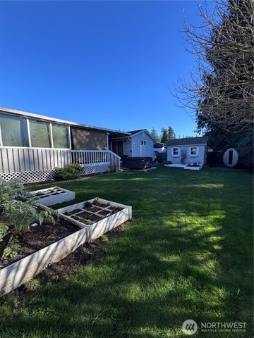 267 Scotland Drive, Camano Island, WA 98282