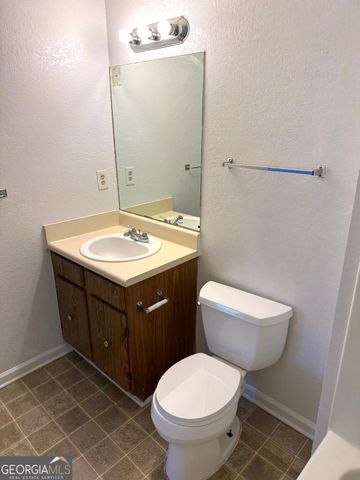 1600 Oakpointe Drive SW G, Marietta, GA 30008