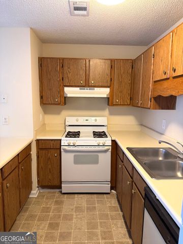 1600 Oakpointe Drive SW G, Marietta, GA 30008