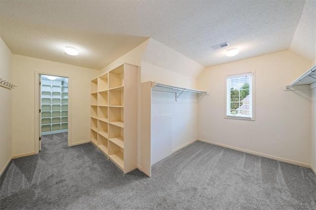 725 SW Winterwalk Lane, Lee's Summit, MO 64081
