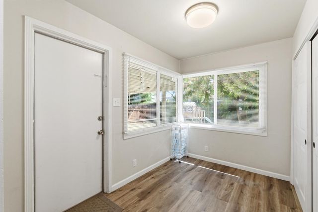 1630 N Delno Avenue, Fresno, CA 93705