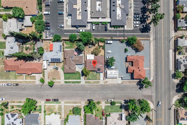 1630 N Delno Avenue, Fresno, CA 93705