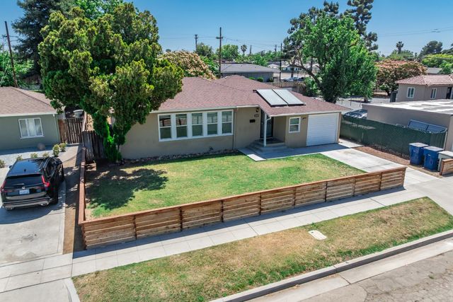 1630 N Delno Avenue, Fresno, CA 93705