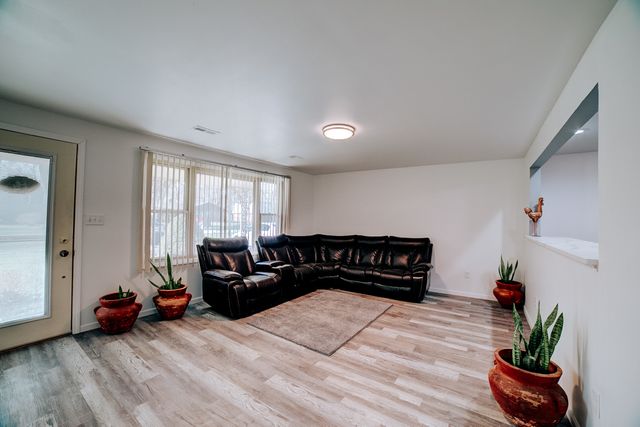 2775 E Riverview Drive, Kankakee, IL 60901