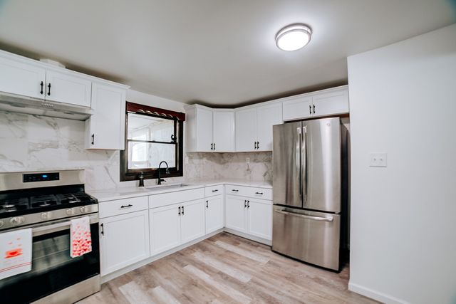 2775 E Riverview Drive, Kankakee, IL 60901