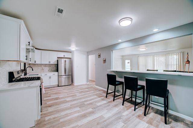 2775 E Riverview Drive, Kankakee, IL 60901