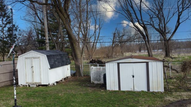 2775 E Riverview Drive, Kankakee, IL 60901