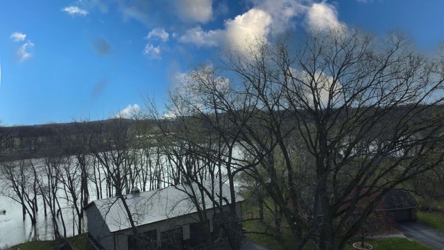 2775 E Riverview Drive, Kankakee, IL 60901