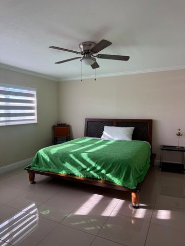 5775 Fernley Drive W 131, West Palm Beach, FL 33415