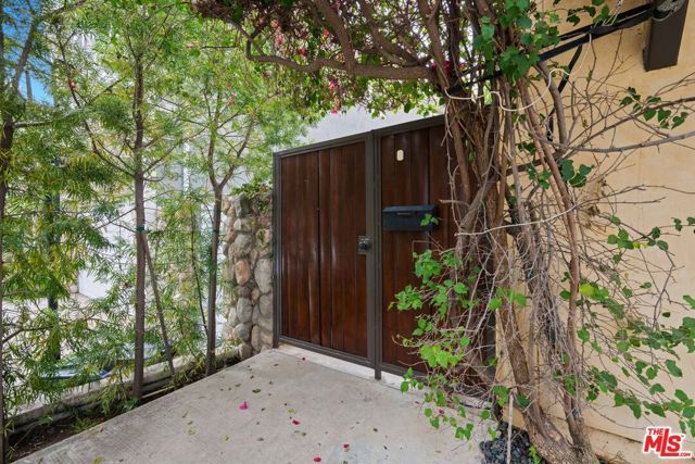 1929 FAIRBURN Avenue A, Los Angeles, CA 90025