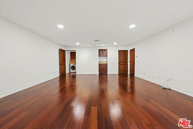 1929 FAIRBURN Avenue A, Los Angeles, CA 90025