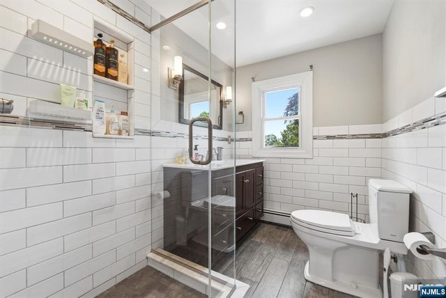 319 E Madison Avenue, Dumont, NJ 07628
