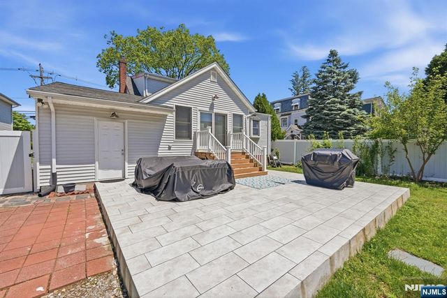 319 E Madison Avenue, Dumont, NJ 07628