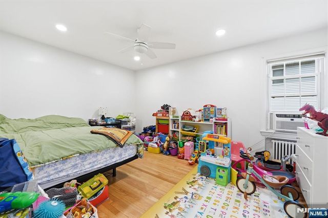 319 E Madison Avenue, Dumont, NJ 07628
