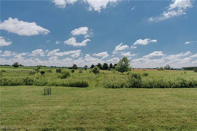 5174 Oakhill Street, Louisville, OH 44641