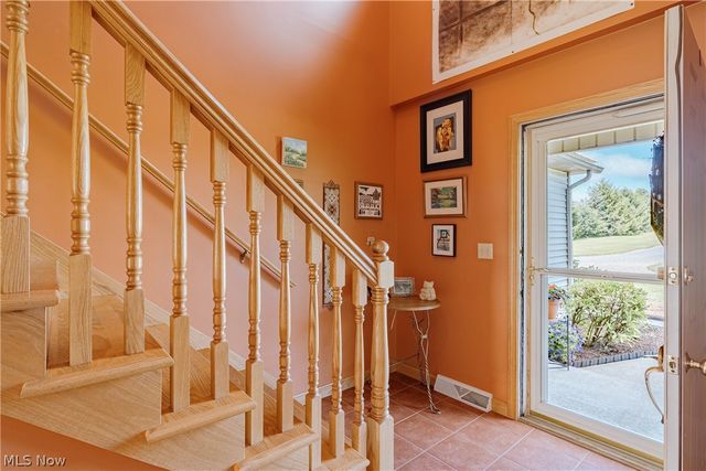 5174 Oakhill Street, Louisville, OH 44641