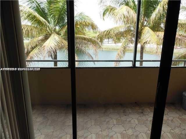 8335 SW 152 AV B-308, Miami, FL 33193