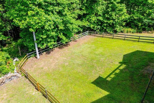 7660 Brookcrest Court, Douglasville, GA 30135