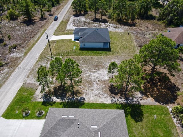 1044 marshall ave s, Lehigh Acres, FL 33974